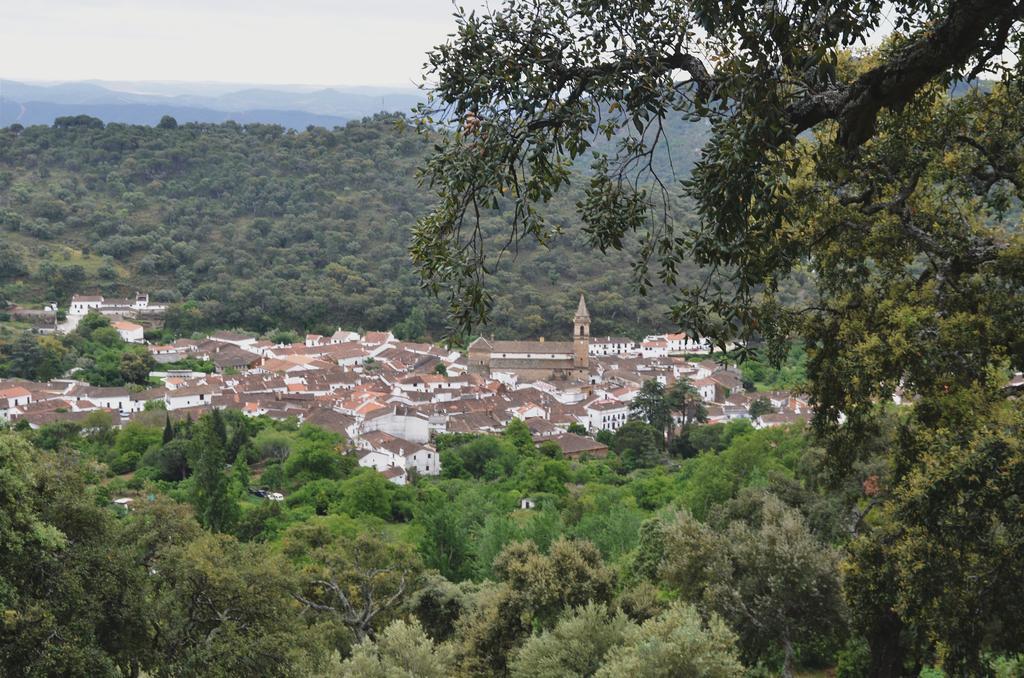 Alájar Casona Del Duendeゲストハウス エクステリア 写真